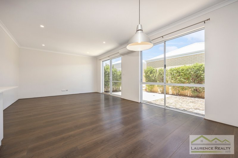 Photo - 58 Bowline Avenue, Alkimos WA 6038 - Image 7