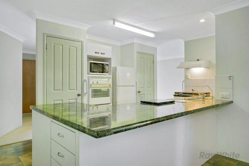 Photo - 58 Brampton Street, Eight Mile Plains QLD 4113 - Image 2