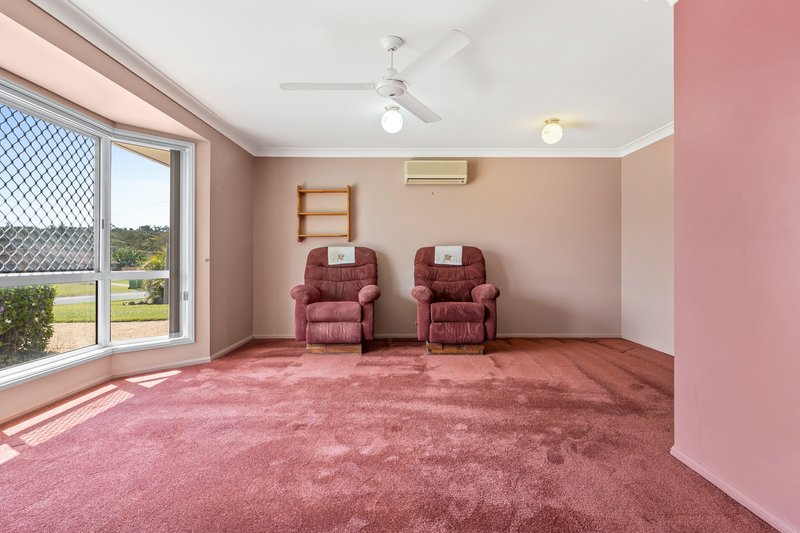 Photo - 58 Brosnan Drive, Capalaba QLD 4157 - Image 2