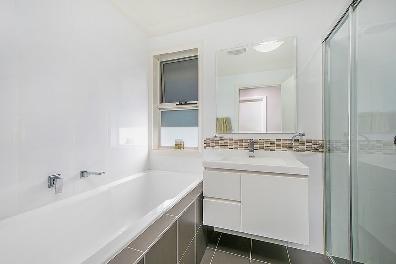 Photo - 58 Caballo St , Beaumont Hills NSW 2155 - Image 6