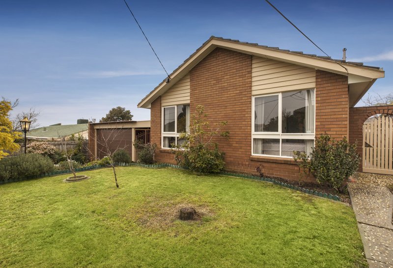 58 Cambridge Drive, Glen Waverley VIC 3150