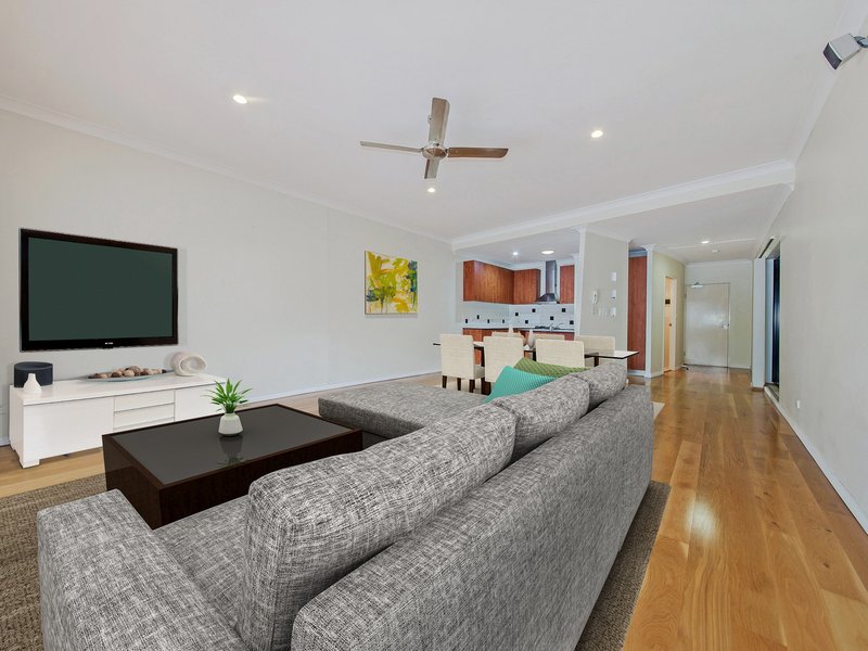 Photo - 5/8 Cambridge Street, Bulimba QLD 4171 - Image 6