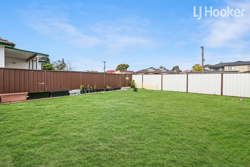 Photo - 58 Cambridge Street, Canley Heights NSW 2166 - Image 9