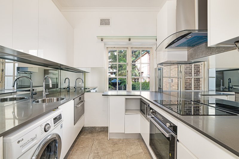 Photo - 5/8 Clapton Place, Darlinghurst NSW 2010 - Image 2