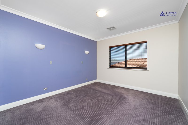 Photo - 58 Clontarf Terrace, Canning Vale WA 6155 - Image 23