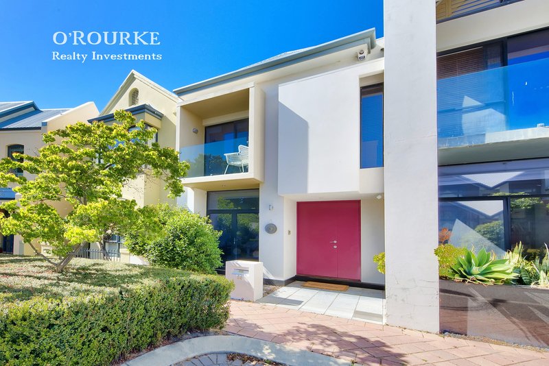 Photo - 58 Coral Tree Avenue, Subiaco WA 6008 - Image 2