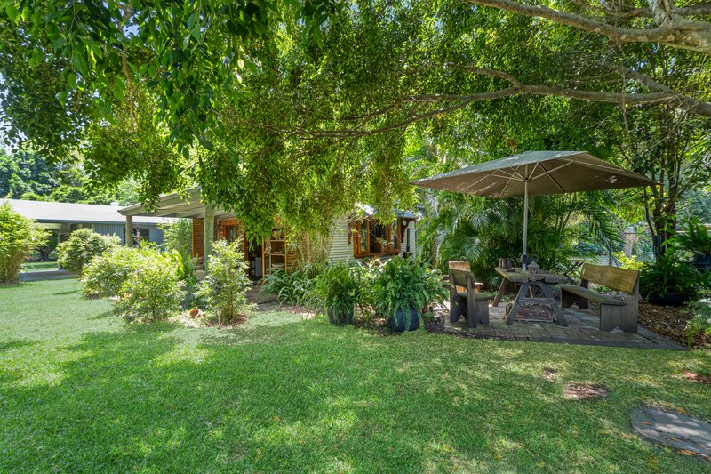 Photo - 58 Coronation Avenue, Beachmere QLD 4510 - Image 22