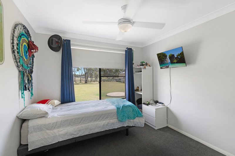 Photo - 58 Cory Street, Oakey QLD 4401 - Image 8