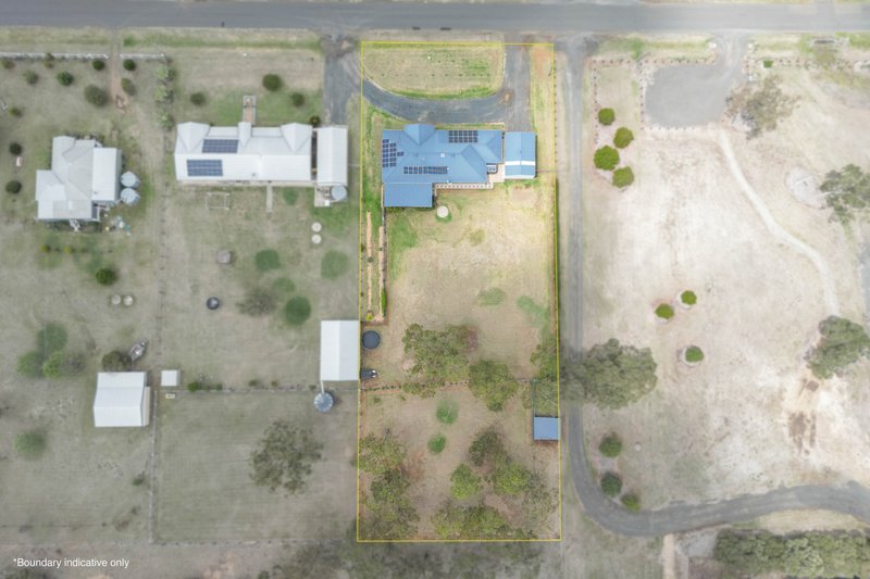 Photo - 58 Cory Street, Oakey QLD 4401 - Image 21