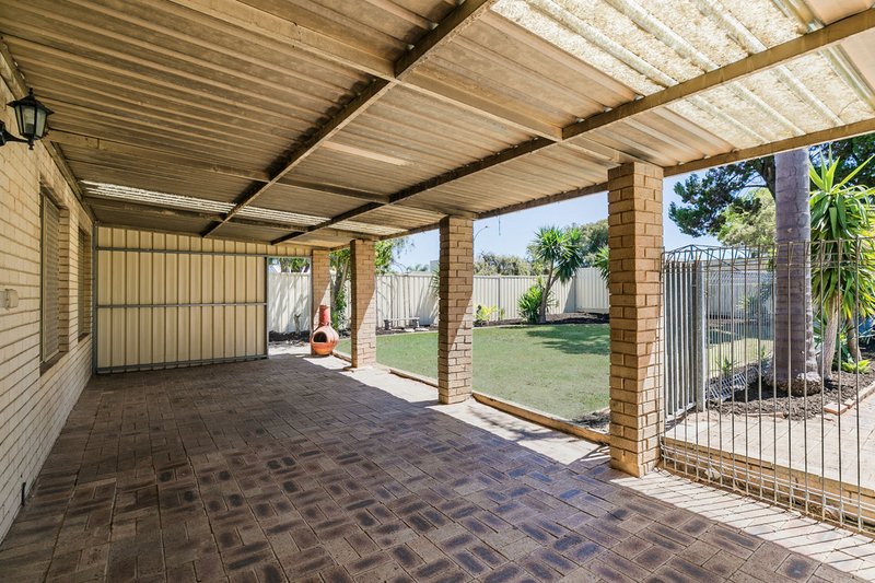 Photo - 58 Cuthbertson Drive, Cooloongup WA 6168 - Image 23