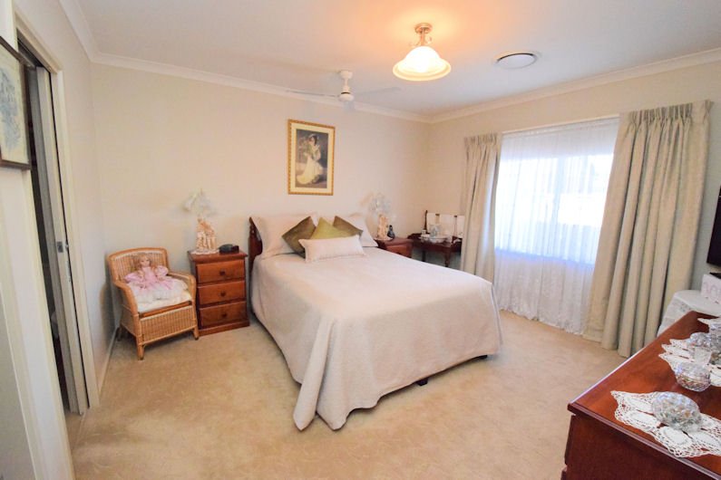 Photo - 58 Decimus Street, Deniliquin NSW 2710 - Image 7