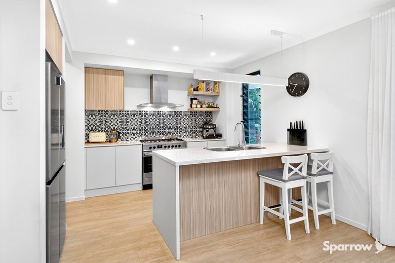 Photo - 58 Discovery Boulevard, Bahrs Scrub QLD 4207 - Image 2