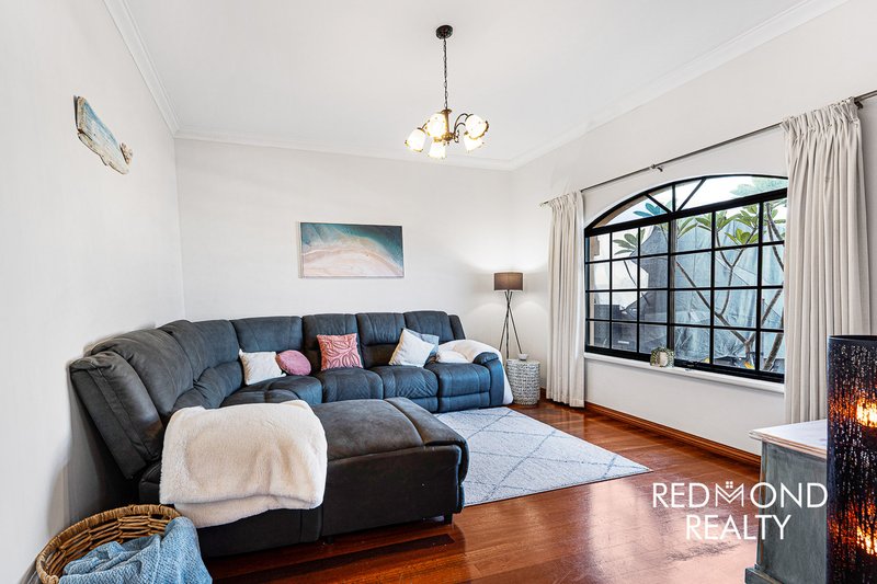 Photo - 58 Discovery Circuit, Iluka WA 6028 - Image 5