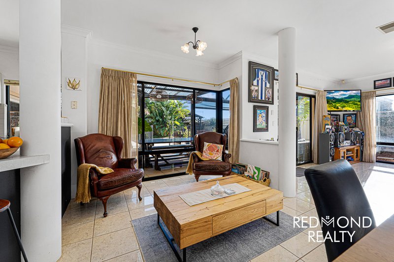 Photo - 58 Discovery Circuit, Iluka WA 6028 - Image 11