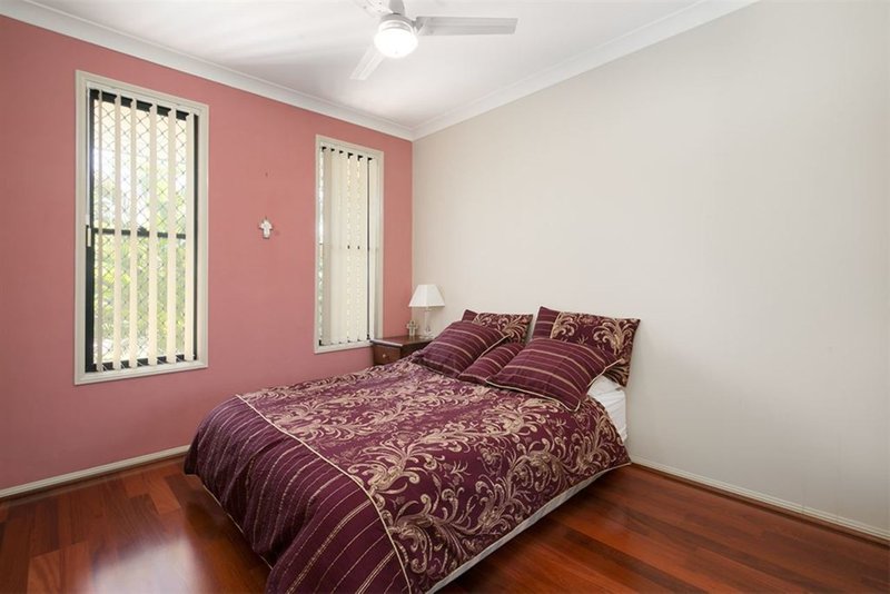 Photo - 58 Edenbrooke Drive, Sinnamon Park QLD 4073 - Image 10