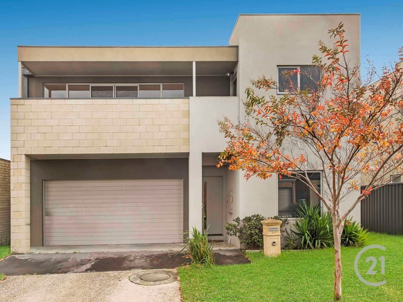 58 Edgeware Close, Pakenham VIC 3810