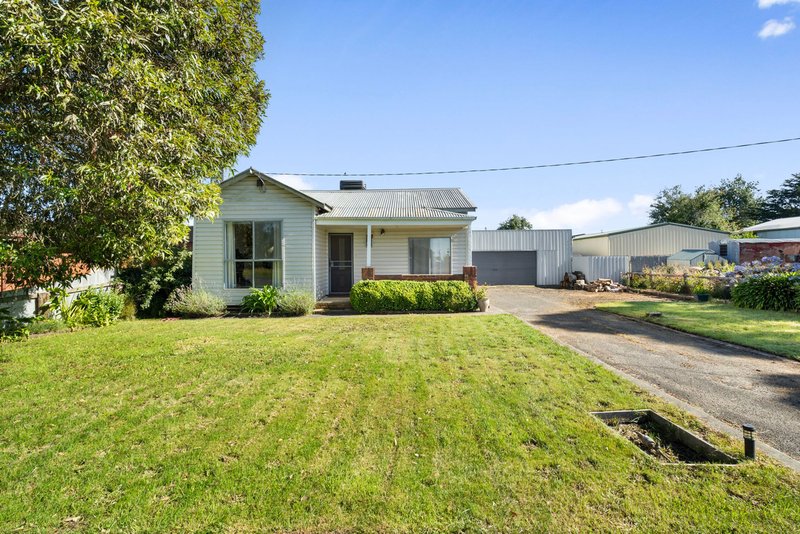 58 Edols Street, Ballan VIC 3342