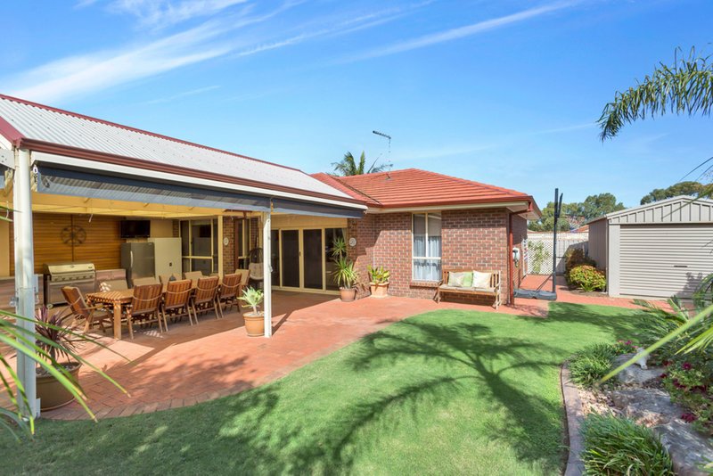 Photo - 58 Farnsworth Drive, Morphett Vale SA 5162 - Image 2