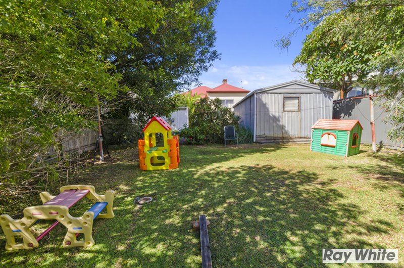 Photo - 58 Farrell Rd , Bulli NSW 2516 - Image 2