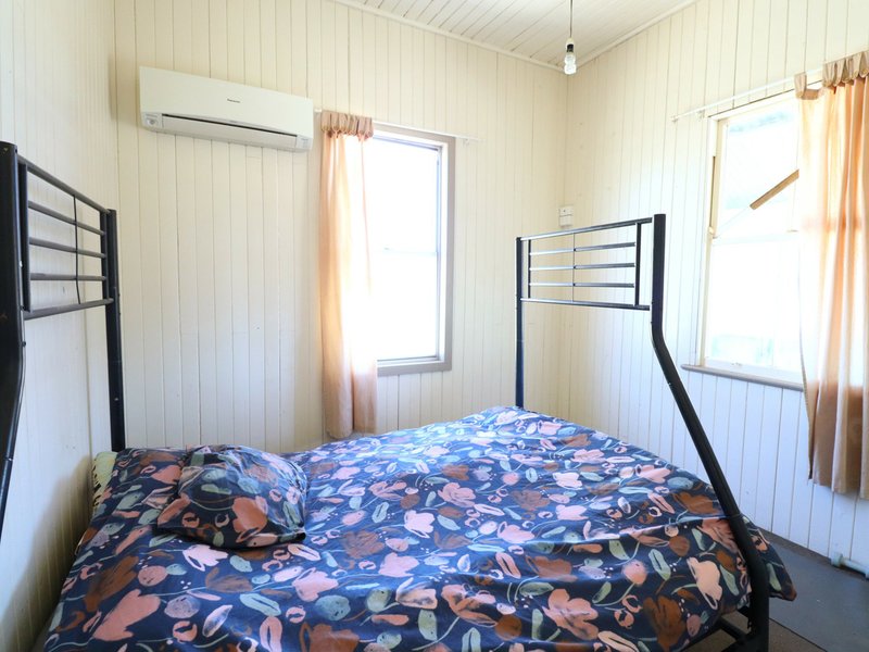 Photo - 58 Feather Street, Roma QLD 4455 - Image 9