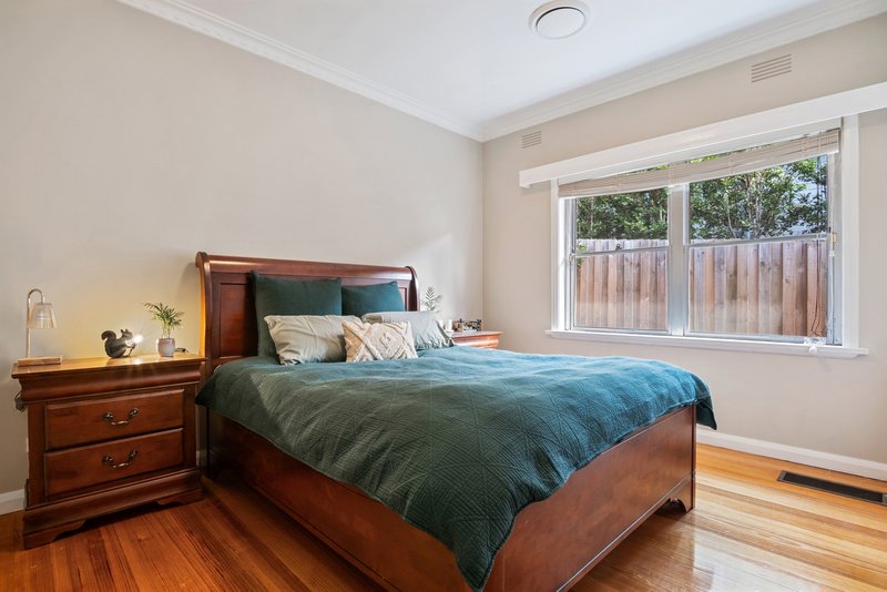 Photo - 58 Feathertop Avenue, Templestowe Lower VIC 3107 - Image 5