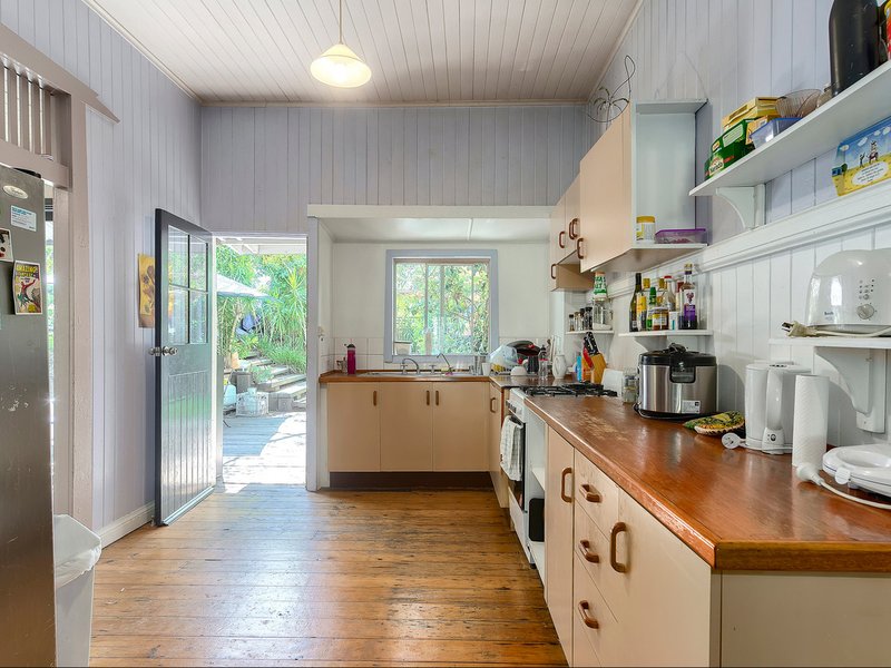 Photo - 58 Fewings Street, Toowong QLD 4066 - Image 3