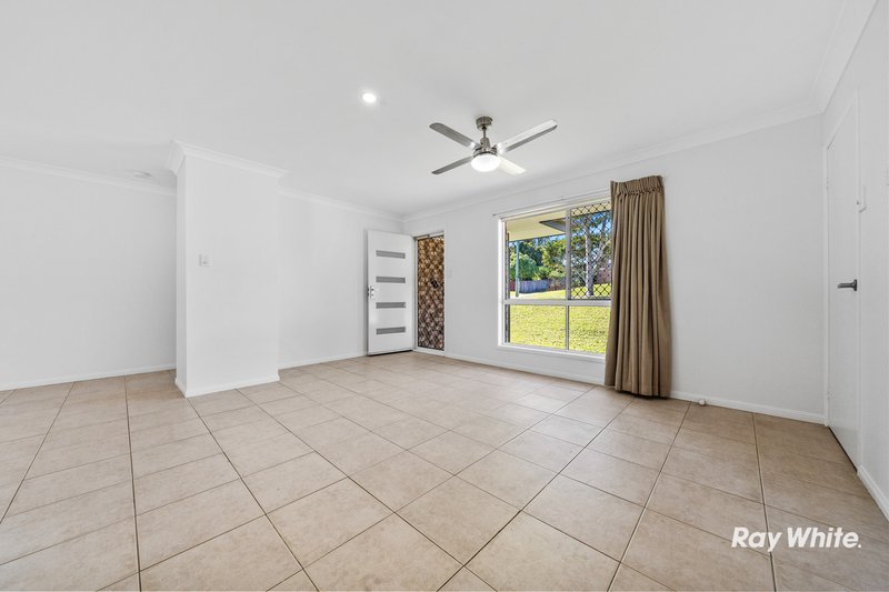 Photo - 58 Fifth Avenue, Berrinba QLD 4117 - Image 4