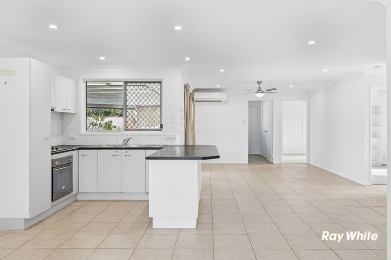 Photo - 58 Fifth Avenue, Berrinba QLD 4117 - Image 5