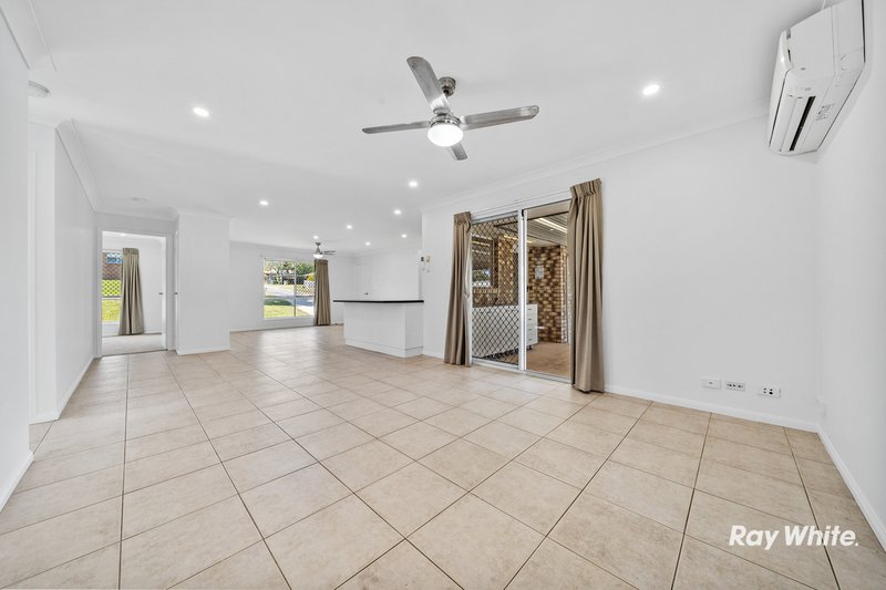 Photo - 58 Fifth Avenue, Berrinba QLD 4117 - Image 9