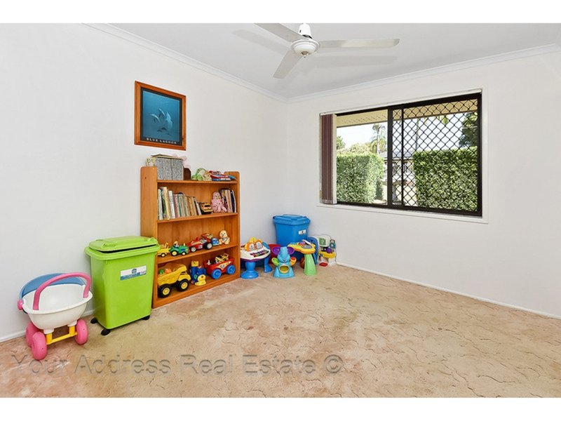 Photo - 58 Flinders Crescent, Boronia Heights QLD 4124 - Image 11