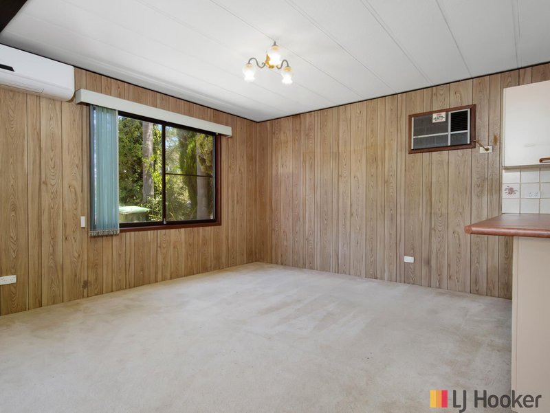 Photo - 58 Forest Parade, Tomakin NSW 2537 - Image 10