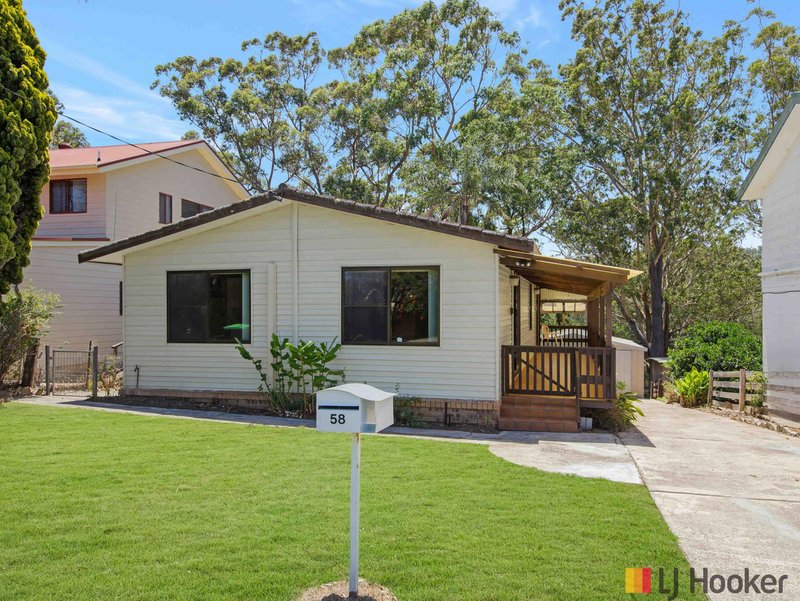 Photo - 58 Forest Parade, Tomakin NSW 2537 - Image 24