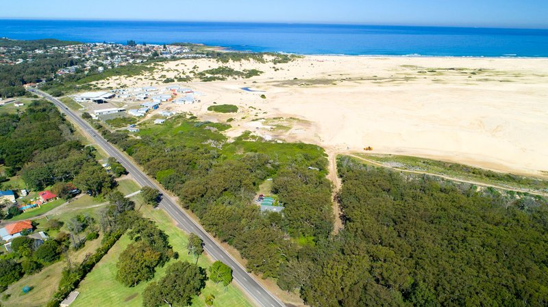 Photo - 58 Gan Gan Road, Anna Bay NSW 2316 - Image 4