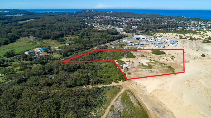 Photo - 58 Gan Gan Road, Anna Bay NSW 2316 - Image 11