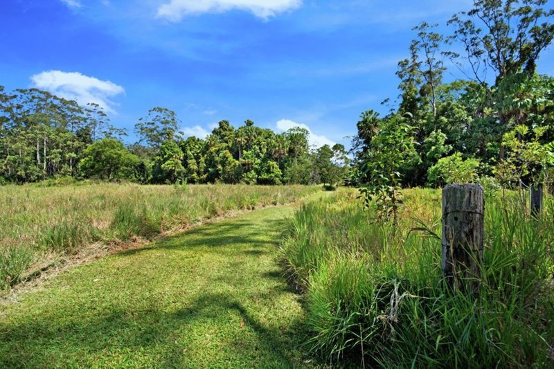 Photo - 58 Glenfinnan Court, Forest Glen QLD 4556 - Image 11