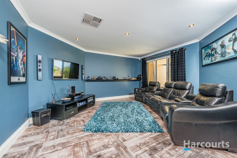 Photo - 58 Hampshire Drive, Jindalee WA 6036 - Image 5