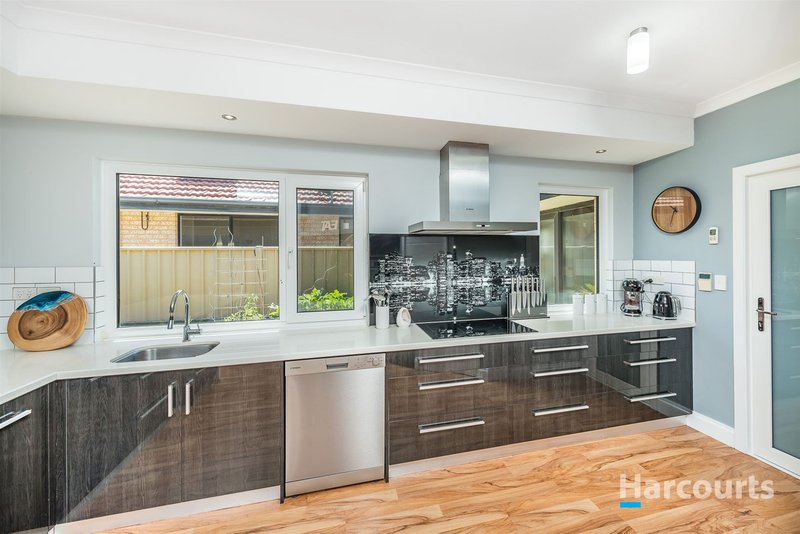 Photo - 58 Hampshire Drive, Jindalee WA 6036 - Image 20