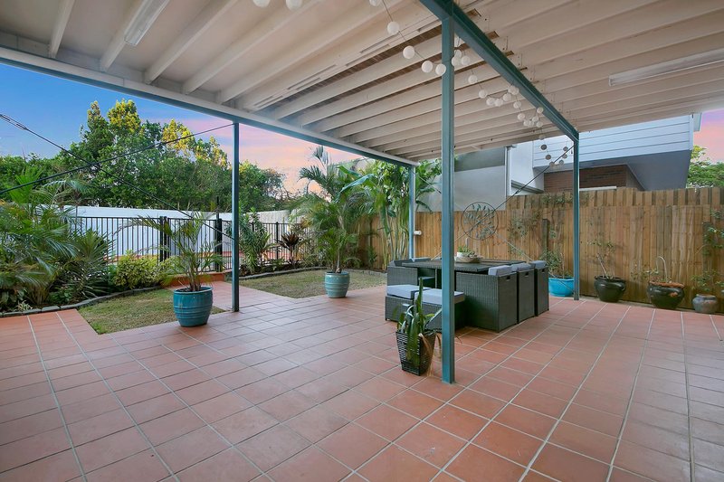 Photo - 58 Hansen Street, Moorooka QLD 4105 - Image 10