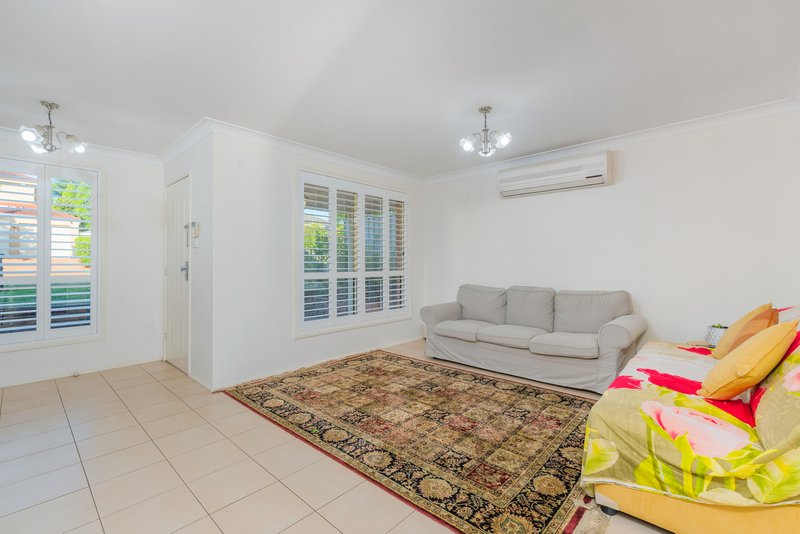 Photo - 58 Hayes Avenue, Kellyville NSW 2155 - Image 2