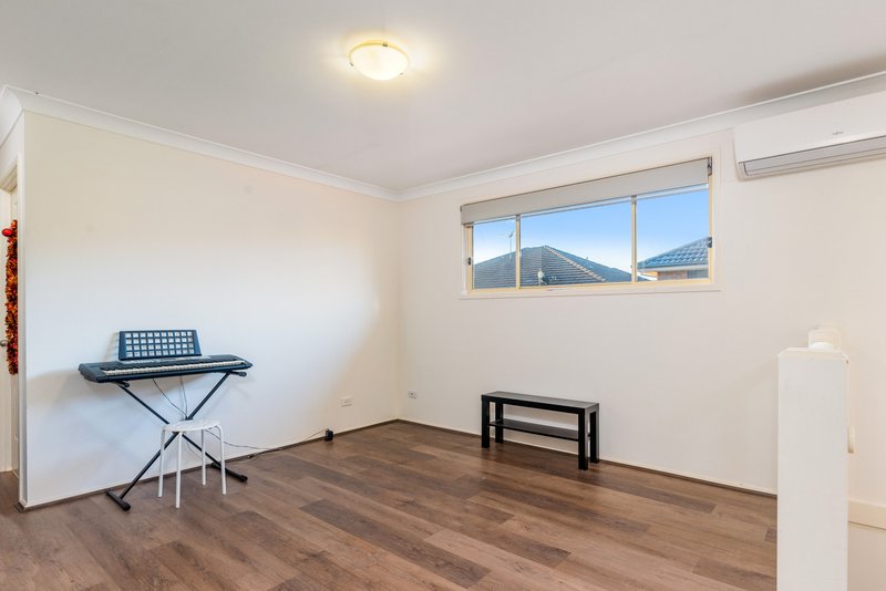 Photo - 58 Hayes Avenue, Kellyville NSW 2155 - Image 6