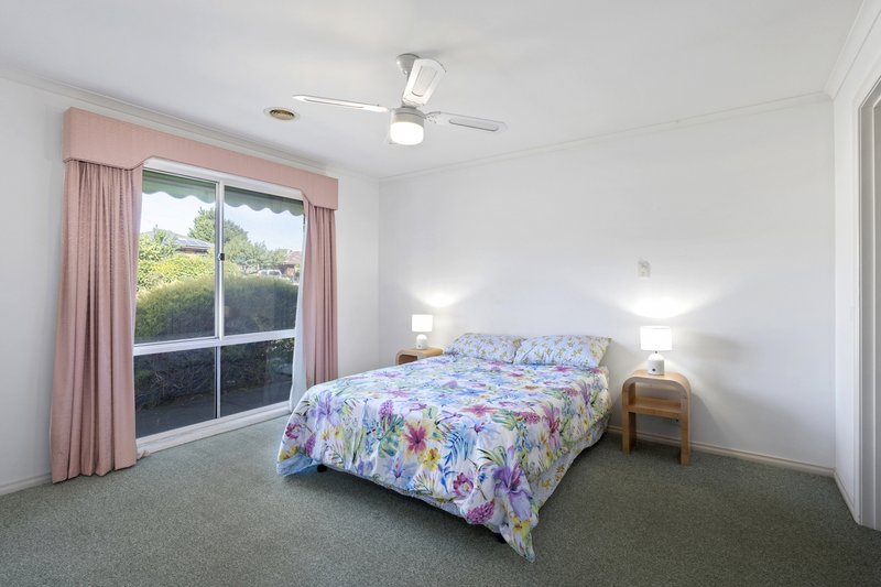 Photo - 58 Hayes Avenue, Rosebud VIC 3939 - Image 9