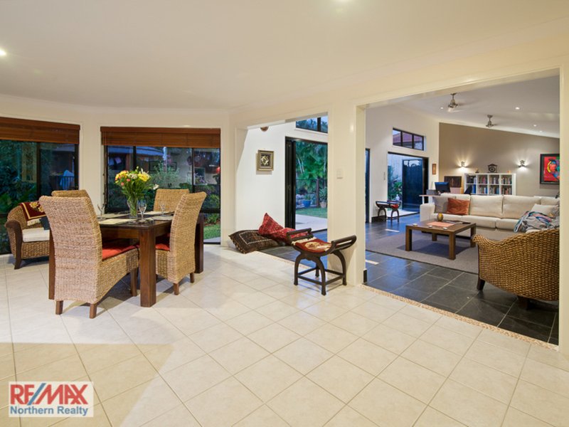 Photo - 58 Hayward Ave , Cashmere QLD 4500 - Image 8