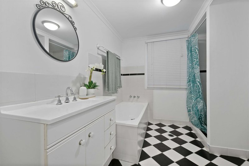 Photo - 58 Heussler Terrace, Milton QLD 4064 - Image 11