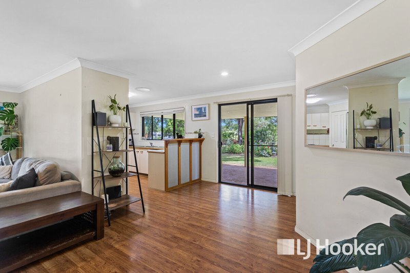 Photo - 58 Hewett Drive, Regency Downs QLD 4341 - Image 4