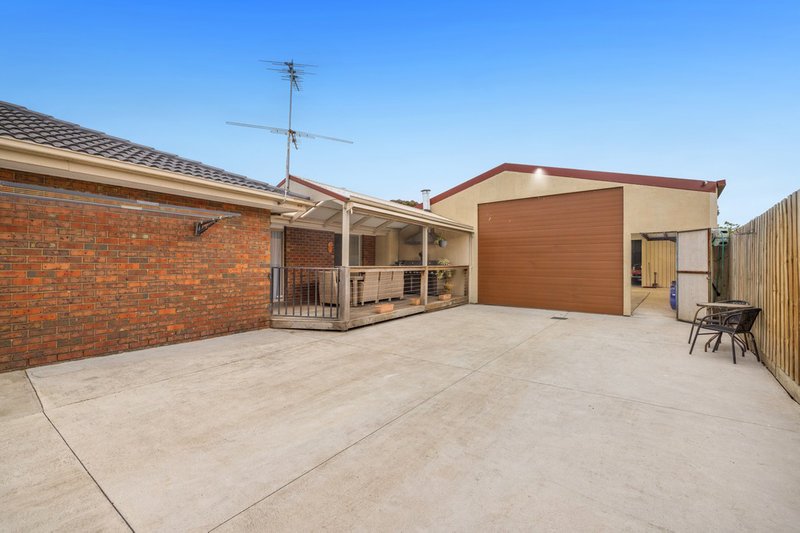 Photo - 58 Hotham Crescent, Hoppers Crossing VIC 3029 - Image 15