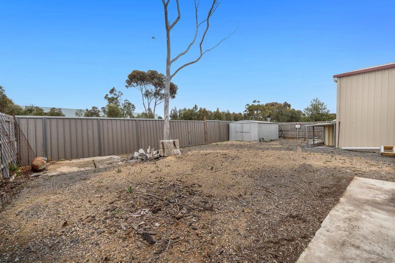 Photo - 58 Hotham Crescent, Hoppers Crossing VIC 3029 - Image 20