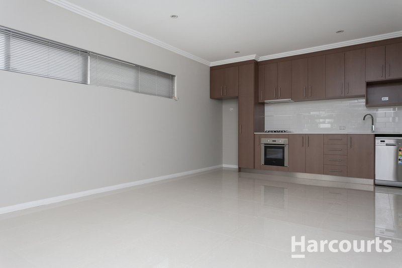 Photo - 5/8 Johnson Street, Redcliffe WA 6104 - Image 2