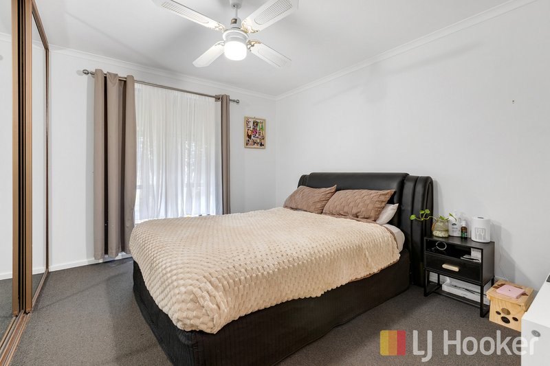 Photo - 58 Kanimbla Crescent, Craigmore SA 5114 - Image 9