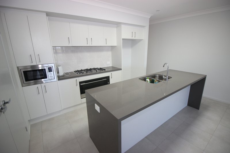 Photo - 58 Kenakan Street, Edgeworth NSW 2285 - Image 2