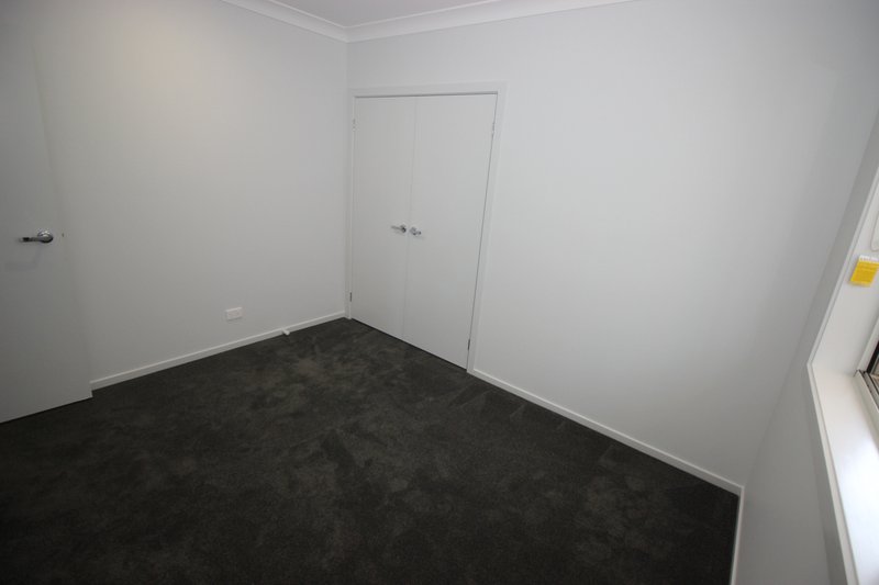 Photo - 58 Kenakan Street, Edgeworth NSW 2285 - Image 6